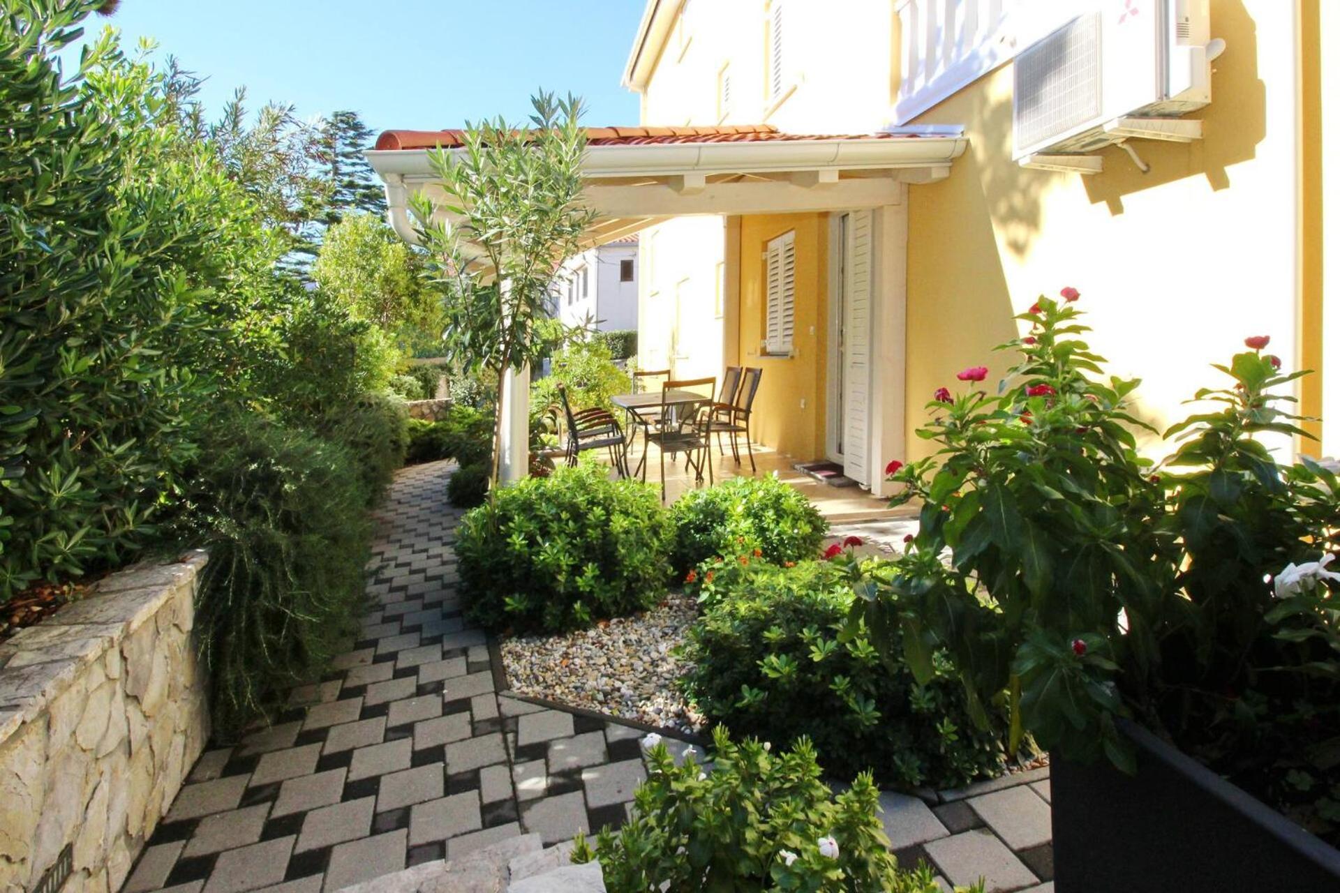 Guest house Gorica 1 Baska (Krk)